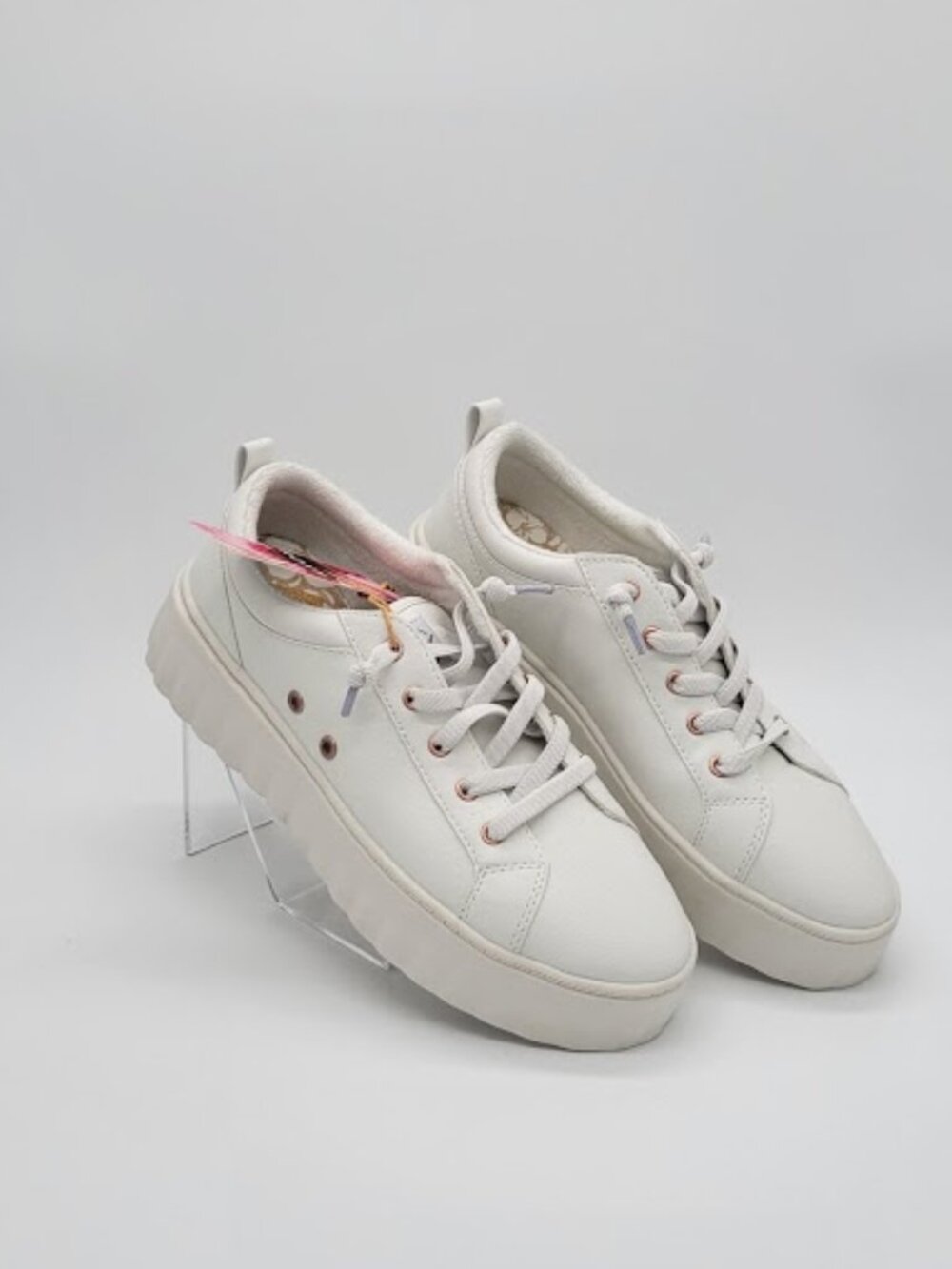 ROXY Women’s Sheilahh White Low Top Platform Sneakers Size 9 NWT